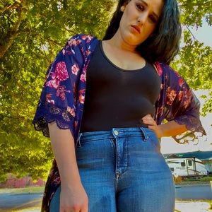 Meet your Posher, Kamarin